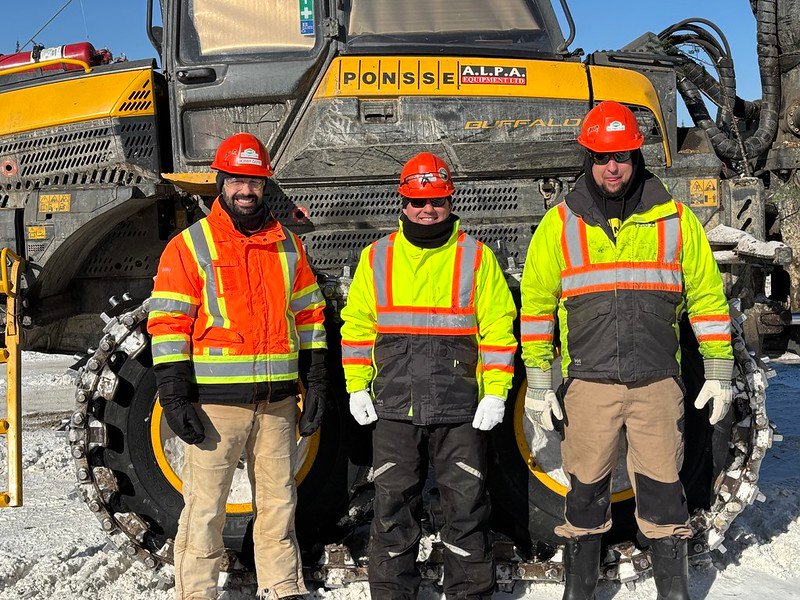 54436650123 c8c8f6047c c